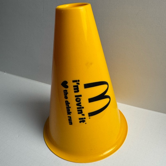 Golden State Warriors 2015 Playoff Loud Blow Horn
Strength In Numbers - Picture 4 of 4